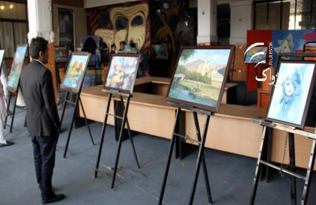  نمایشگاه آثار نقاشی زنان در کابل برگزار شد